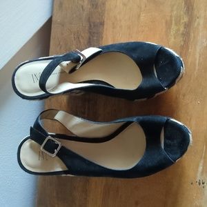 I.N.C black strappy open toe wedge sandals size 8